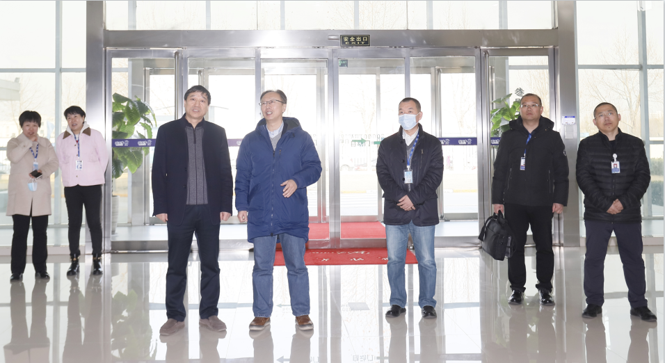 花花牛丨東北農大食品學院院長、中原食品實驗室首席科學家姜毓君教授蒞臨花花牛乳業(yè)集團調研