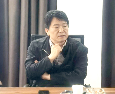 振奮精神保收獲·總結(jié)反思來(lái)復(fù)盤 | 花花牛乳業(yè)集團(tuán)農(nóng)業(yè)公司開展收獲動(dòng)員暨工作總結(jié)會(huì)議