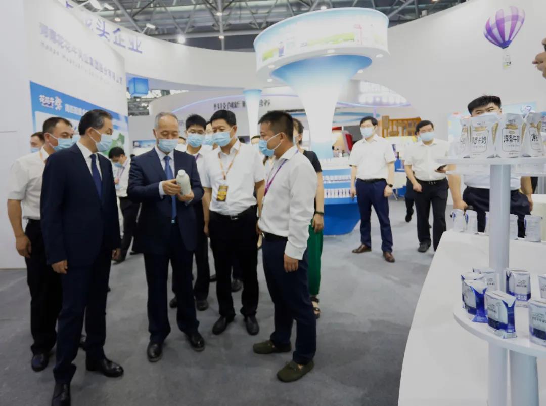 第十二屆中國(guó)奶業(yè)大會(huì)、中國(guó)奶業(yè)展覽會(huì)暨2021中國(guó)奶業(yè)20強(qiáng)（D20）峰會(huì)在合肥盛大召開(kāi)