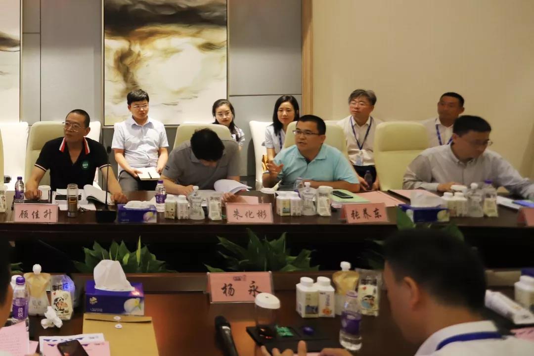 河南首家！花花牛乳業(yè)集團通過優(yōu)質乳工程驗收