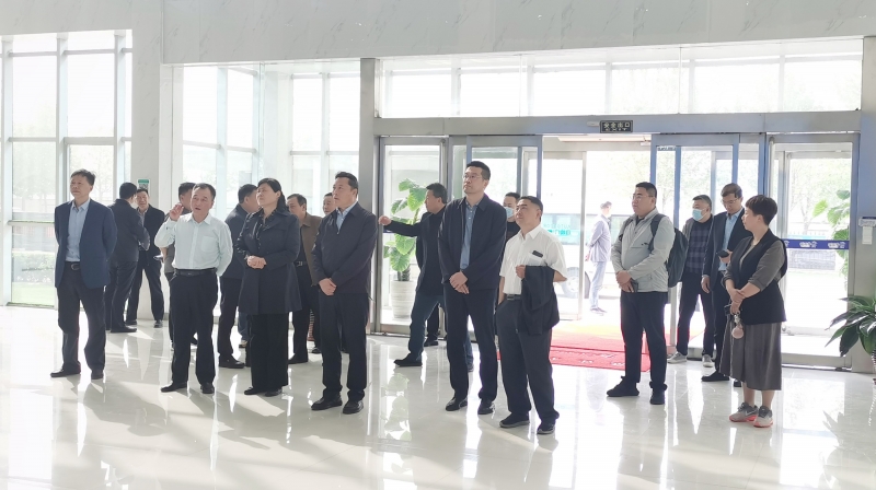 花花牛丨沈陽市人大常委會副主任曹鵬一行蒞臨花花?？疾熳? />
			</div>
		<div   id=