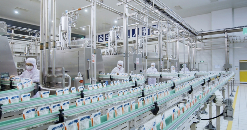 花花牛｜同舟共濟抗疫保供，全力守護鄭州市民“奶瓶子”