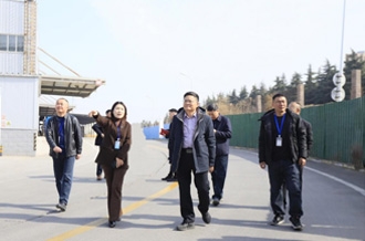 全力筑牢安全防線 全面保障節(jié)日生產(chǎn) ——集團領(lǐng)導帶隊開展節(jié)前慰問與安全檢查工作